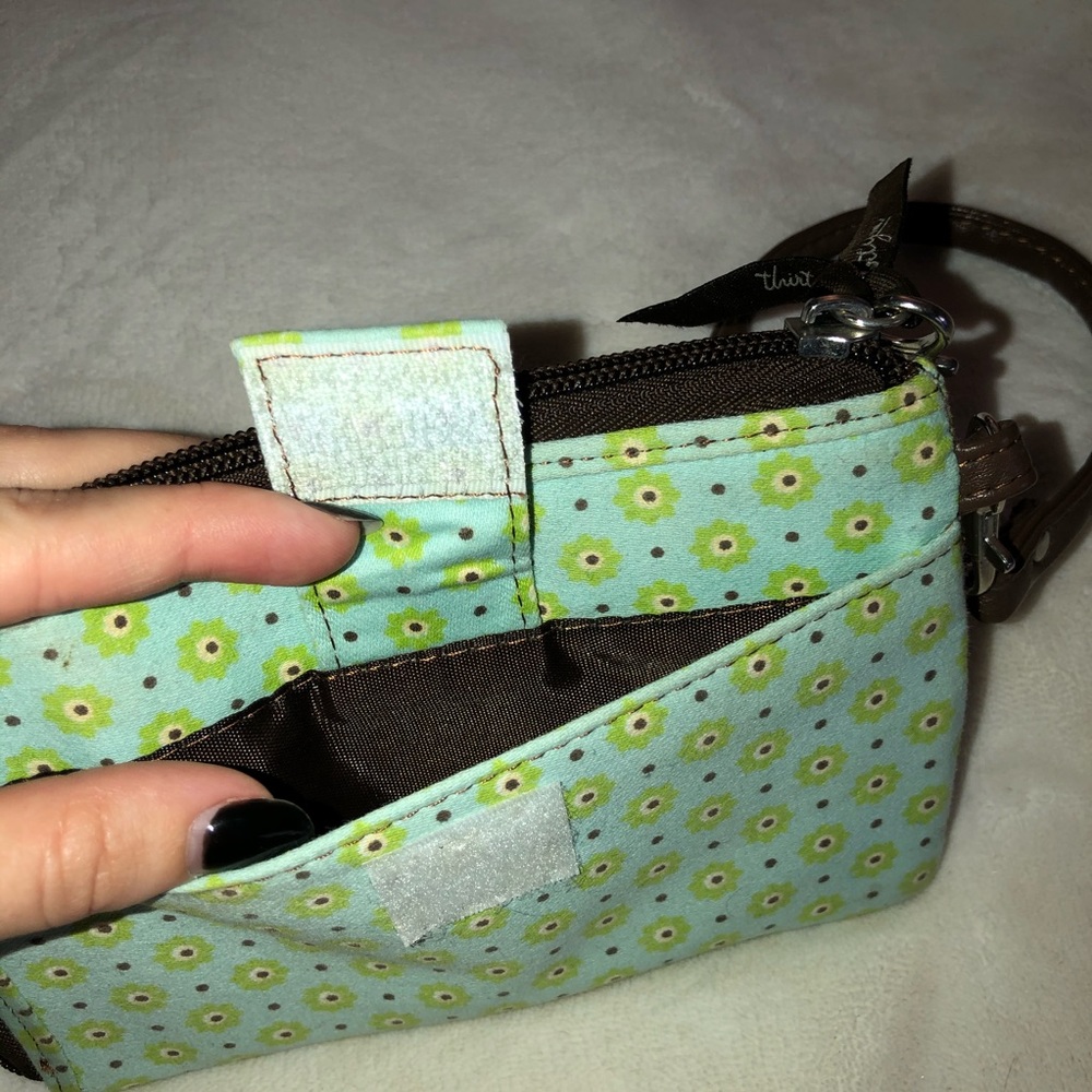 Thirty-One Floral Wristlet - Picture 3 of 5